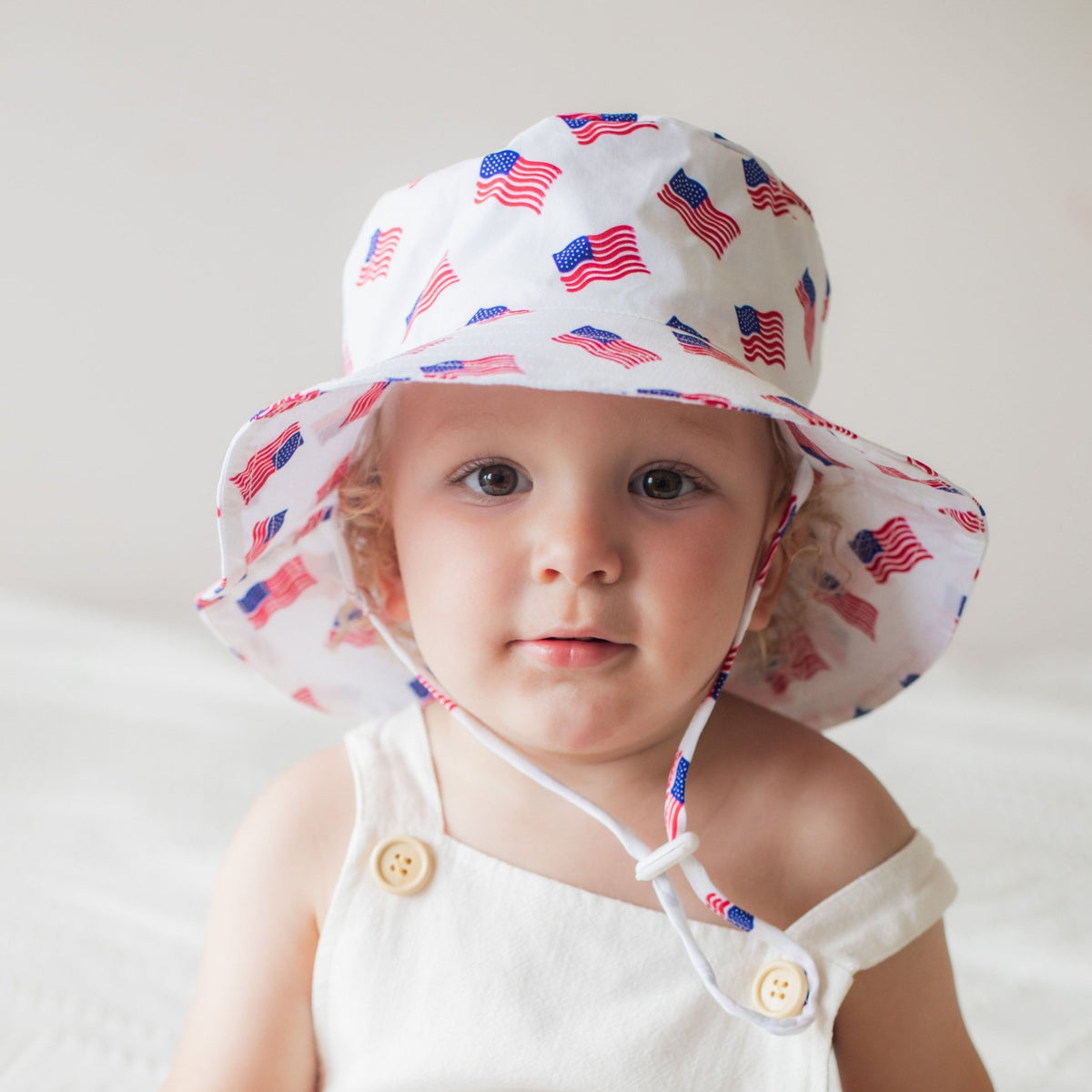 Baby girl white bucket hat online