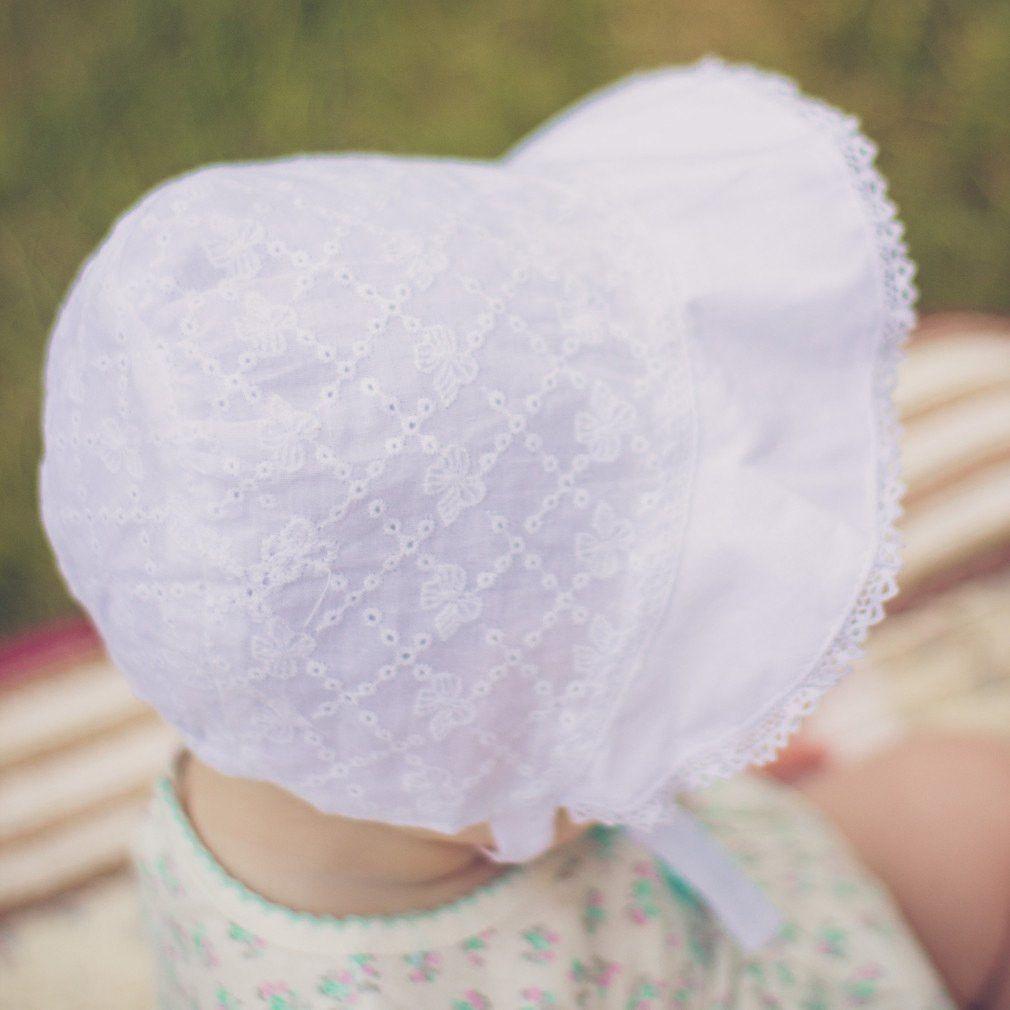 Bow Eyelet Sunbonnet - bonnets