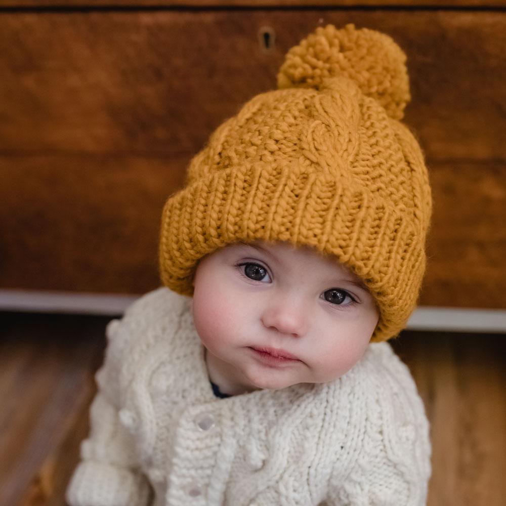 HOLIDAY CABLEKNIT BABY BONNET-
