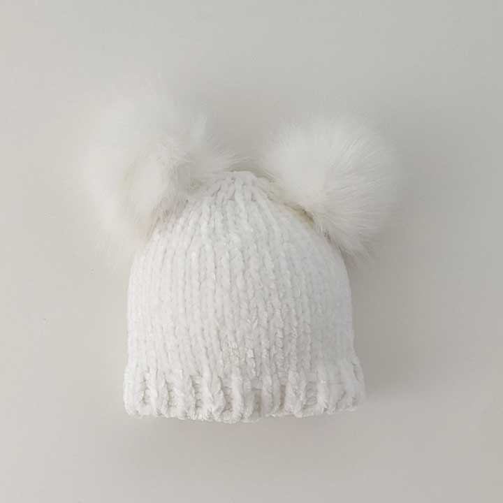 Huggalugs Winter White Pom Pom Knitted Beanie Hat